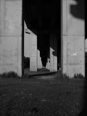 Architecture and interior, black and white shot on a Fujifilm X-T3, July 2022.