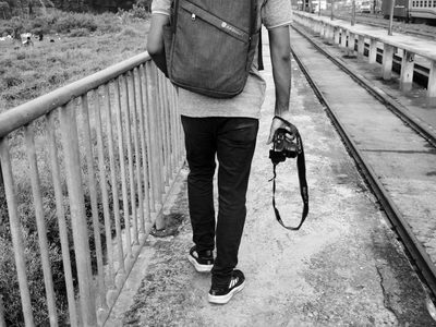 Street and documentary, black and white shot on a Fujifilm X-T3, May 2022.