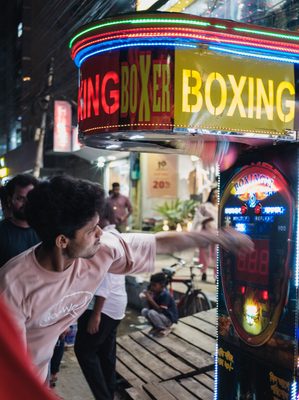 Street and documentary, low light shot on a Fujifilm X-E4, September 2025.